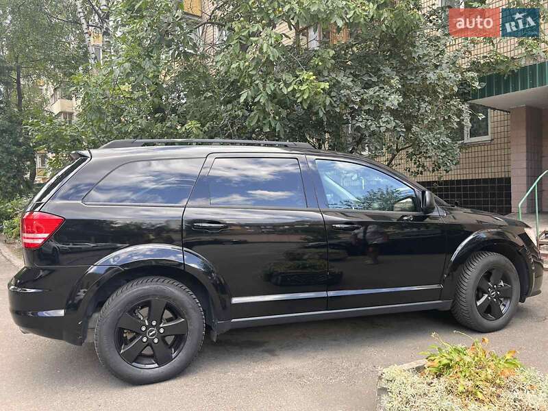 Внедорожник / Кроссовер Dodge Journey 2018 в 