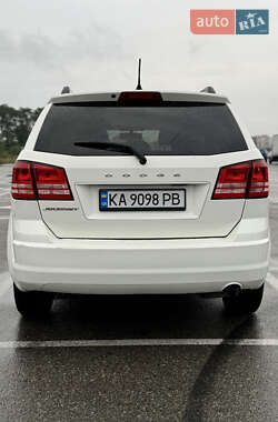 Внедорожник / Кроссовер Dodge Journey 2016 в 