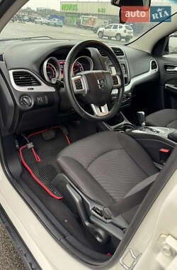 Внедорожник / Кроссовер Dodge Journey 2016 в 