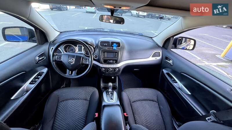 Внедорожник / Кроссовер Dodge Journey 2015 в Броварах фото 6 Внедорожник / Кроссовер Dodge Journey 2015 в Броварах
