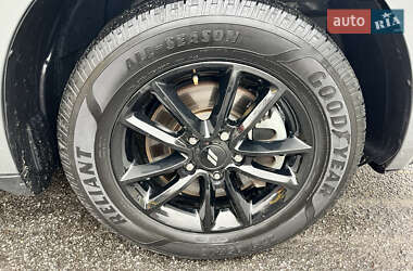 Внедорожник / Кроссовер Dodge Journey 2020 в 
