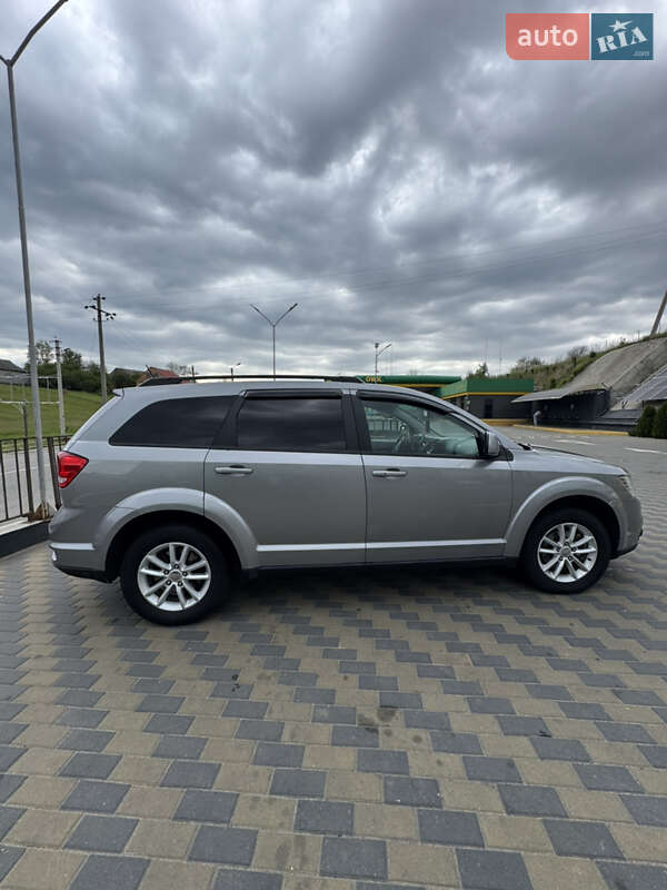 Внедорожник / Кроссовер Dodge Journey 2017 в Городище