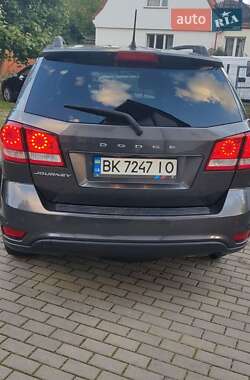 Внедорожник / Кроссовер Dodge Journey 2019 в 