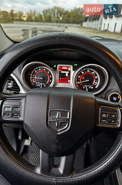 Внедорожник / Кроссовер Dodge Journey 2016 в 