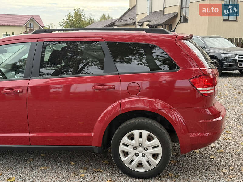 Позашляховик / Кросовер Dodge Journey 2018 в Стрию