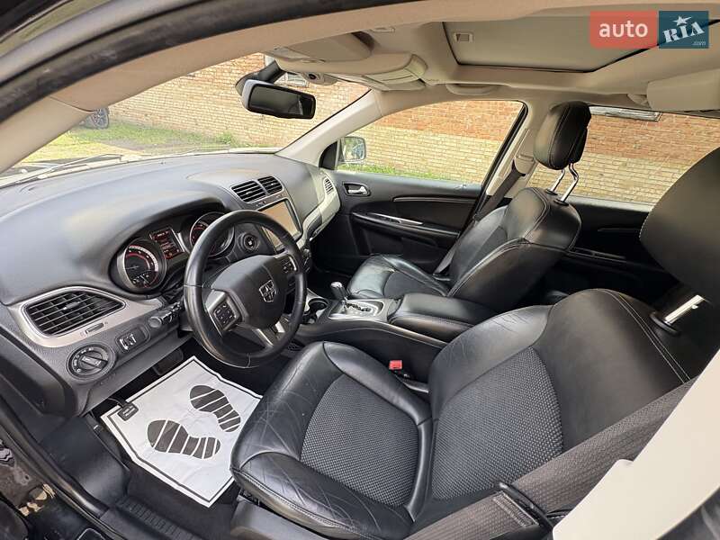 Позашляховик / Кросовер Dodge Journey 2020 в Києві фото 15 Позашляховик / Кросовер Dodge Journey 2020 в Києві