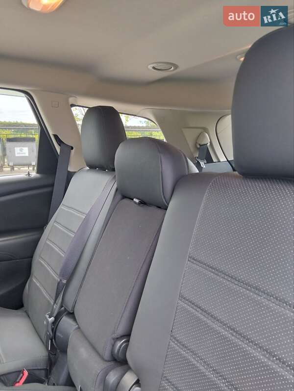 Позашляховик / Кросовер Dodge Journey 2016 в Львові фото 13 Позашляховик / Кросовер Dodge Journey 2016 в Львові