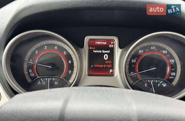 Внедорожник / Кроссовер Dodge Journey 2015 в 