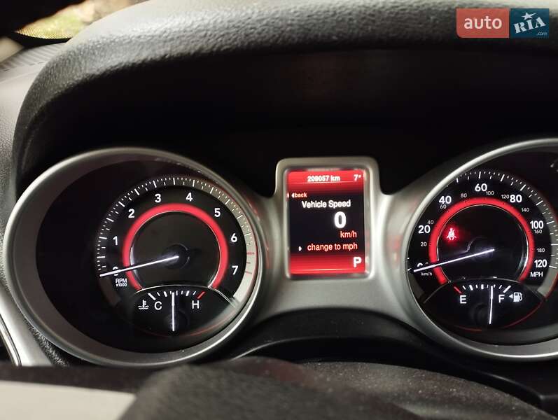 Внедорожник / Кроссовер Dodge Journey 2015 в Виннице