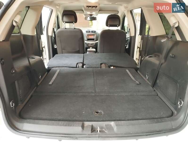 Внедорожник / Кроссовер Dodge Journey 2015 в Виннице