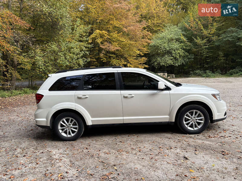 Внедорожник / Кроссовер Dodge Journey 2014 в Львове