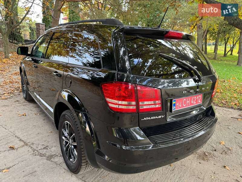 Внедорожник / Кроссовер Dodge Journey 2017 в Львове