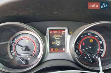 Внедорожник / Кроссовер Dodge Journey 2017 в 