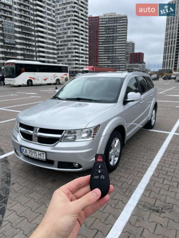 Позашляховик / Кросовер Dodge Journey 2010 в Києві