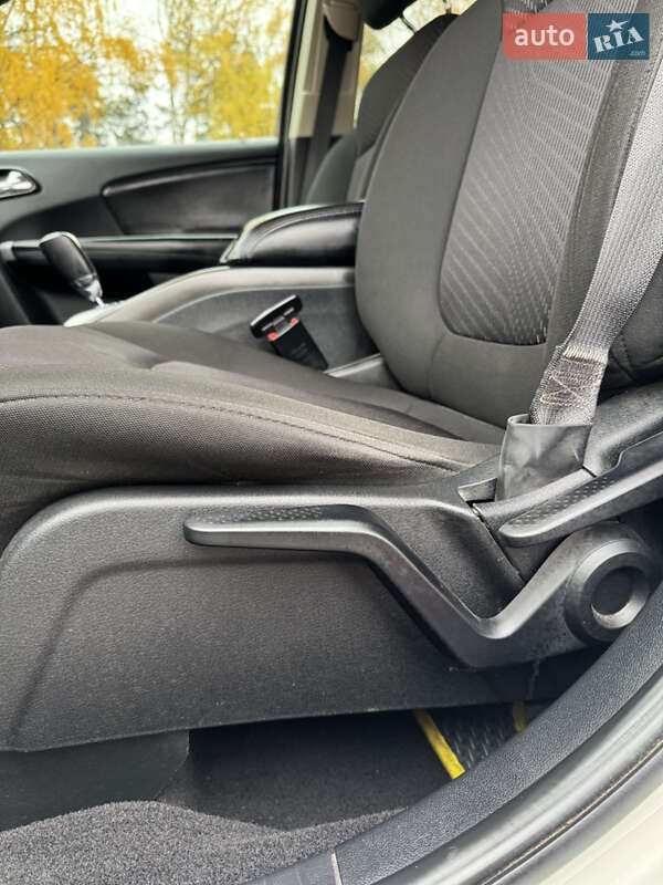 Внедорожник / Кроссовер Dodge Journey 2019 в Ахтырке