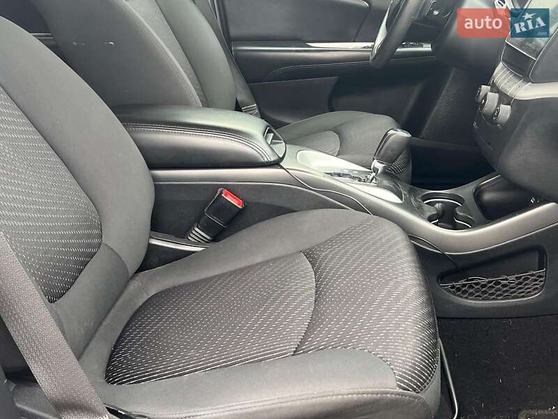 Внедорожник / Кроссовер Dodge Journey 2018 в Львове фото 15 Внедорожник / Кроссовер Dodge Journey 2018 в Львове