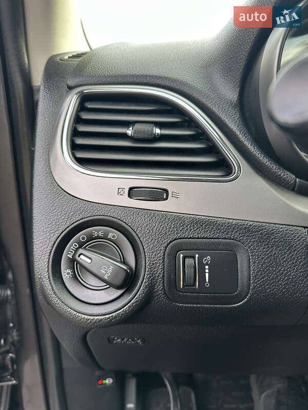 Внедорожник / Кроссовер Dodge Journey 2016 в Днепре фото 33 Внедорожник / Кроссовер Dodge Journey 2016 в Днепре