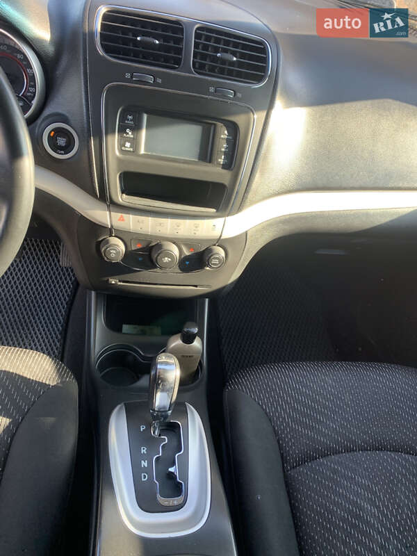Позашляховик / Кросовер Dodge Journey 2016 в Тернополі фото 9 Позашляховик / Кросовер Dodge Journey 2016 в Тернополі