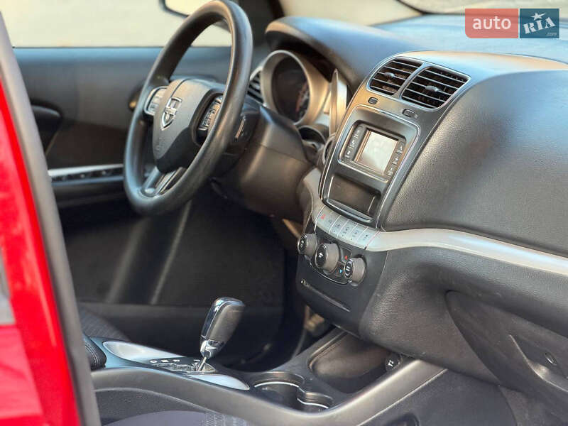 Позашляховик / Кросовер Dodge Journey 2012 в Харкові фото 18 Позашляховик / Кросовер Dodge Journey 2012 в Харкові