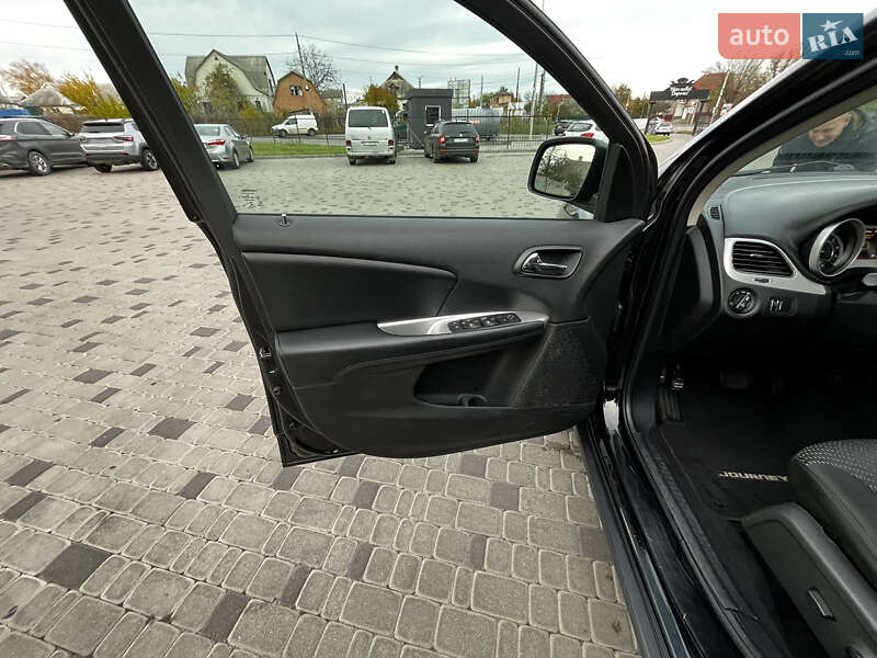 Внедорожник / Кроссовер Dodge Journey 2015 в Белой Церкви