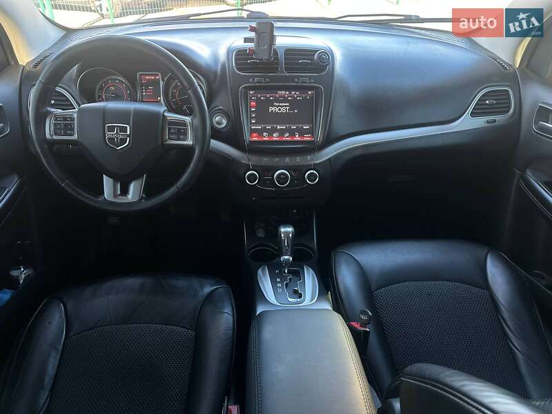 Позашляховик / Кросовер Dodge Journey 2017 в Одесі фото 11 Позашляховик / Кросовер Dodge Journey 2017 в Одесі