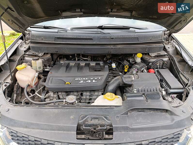 Позашляховик / Кросовер Dodge Journey 2012 в Моршині