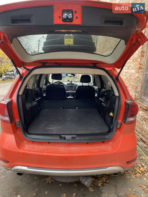 Внедорожник / Кроссовер Dodge Journey 2017 в Киеве