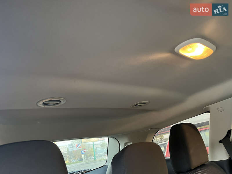 Внедорожник / Кроссовер Dodge Journey 2017 в Вишневом