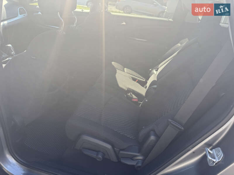 Внедорожник / Кроссовер Dodge Journey 2012 в Киеве фото 14 Внедорожник / Кроссовер Dodge Journey 2012 в Киеве