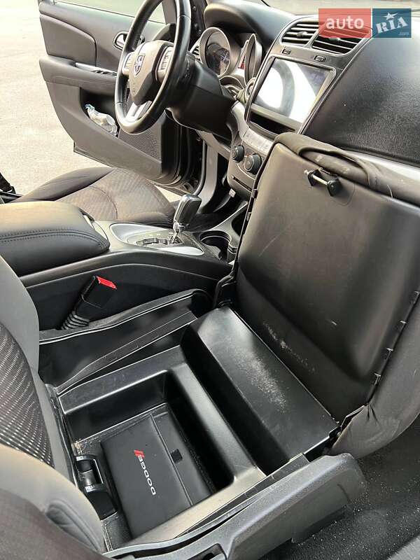 Внедорожник / Кроссовер Dodge Journey 2016 в Киеве фото 6 Внедорожник / Кроссовер Dodge Journey 2016 в Киеве