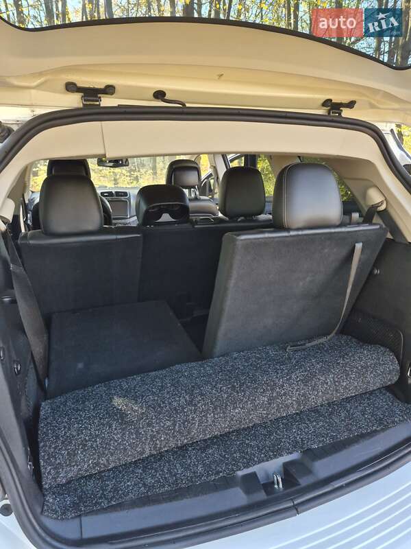 Внедорожник / Кроссовер Dodge Journey 2016 в Ивано-Франковске