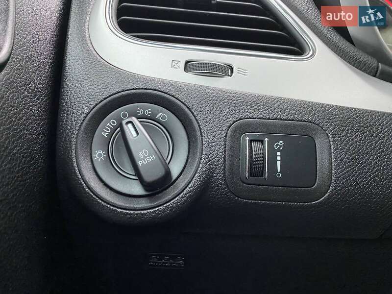 Внедорожник / Кроссовер Dodge Journey 2015 в Хмельницком фото 14 Внедорожник / Кроссовер Dodge Journey 2015 в Хмельницком