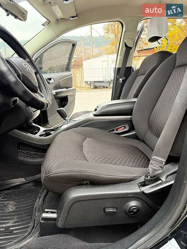 Позашляховик / Кросовер Dodge Journey 2014 в Могилів-Подільському