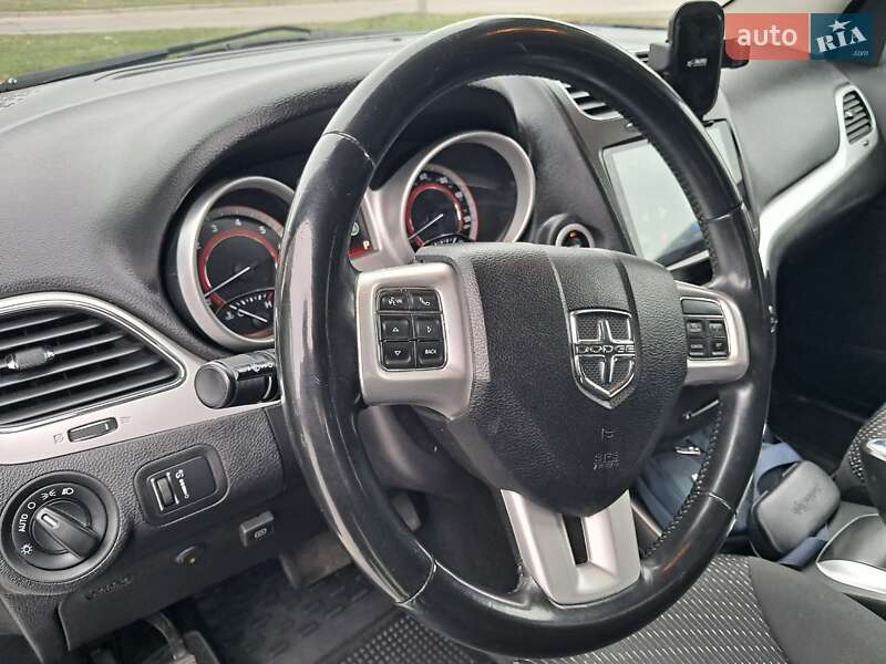 Внедорожник / Кроссовер Dodge Journey 2016 в Запорожье