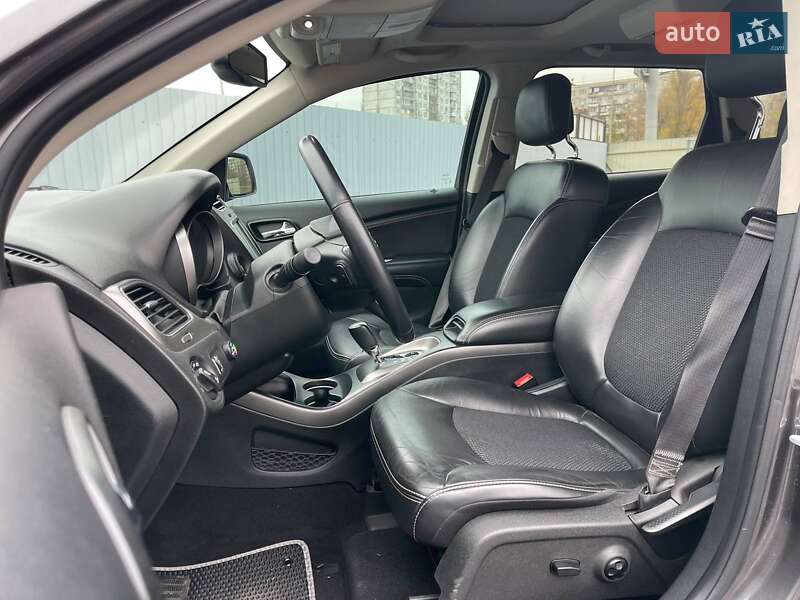 Внедорожник / Кроссовер Dodge Journey 2018 в Киеве фото 9 Внедорожник / Кроссовер Dodge Journey 2018 в Киеве