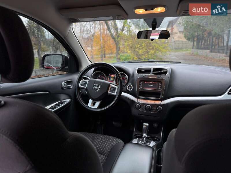 Внедорожник / Кроссовер Dodge Journey 2017 в Киеве фото 38 Внедорожник / Кроссовер Dodge Journey 2017 в Киеве
