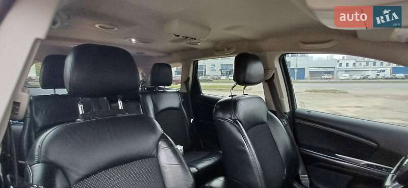Внедорожник / Кроссовер Dodge Journey 2015 в Киеве фото 4 Внедорожник / Кроссовер Dodge Journey 2015 в Киеве