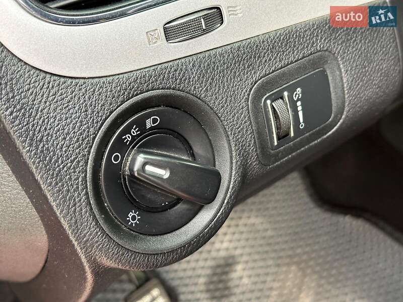 Внедорожник / Кроссовер Dodge Journey 2014 в Одессе фото 12 Внедорожник / Кроссовер Dodge Journey 2014 в Одессе