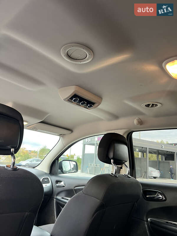 Внедорожник / Кроссовер Dodge Journey 2016 в Львове