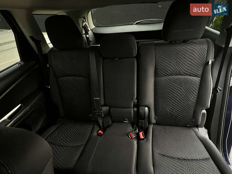 Внедорожник / Кроссовер Dodge Journey 2016 в Львове