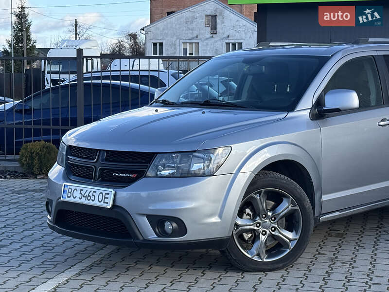 Позашляховик / Кросовер Dodge Journey 2015 в Львові