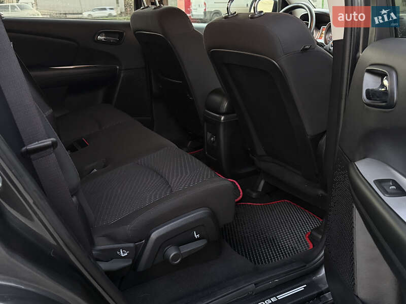 Позашляховик / Кросовер Dodge Journey 2016 в Житомирі фото 15 Позашляховик / Кросовер Dodge Journey 2016 в Житомирі