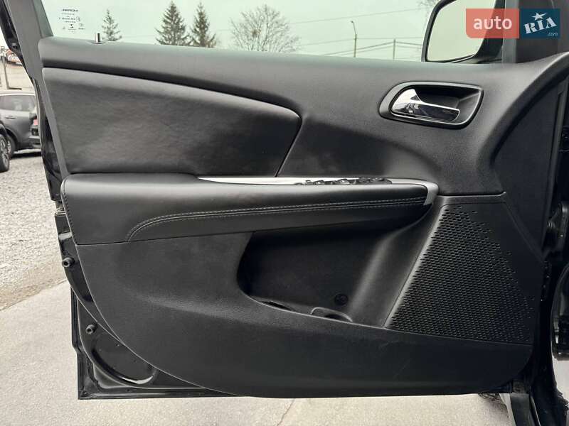 Внедорожник / Кроссовер Dodge Journey 2017 в Ровно