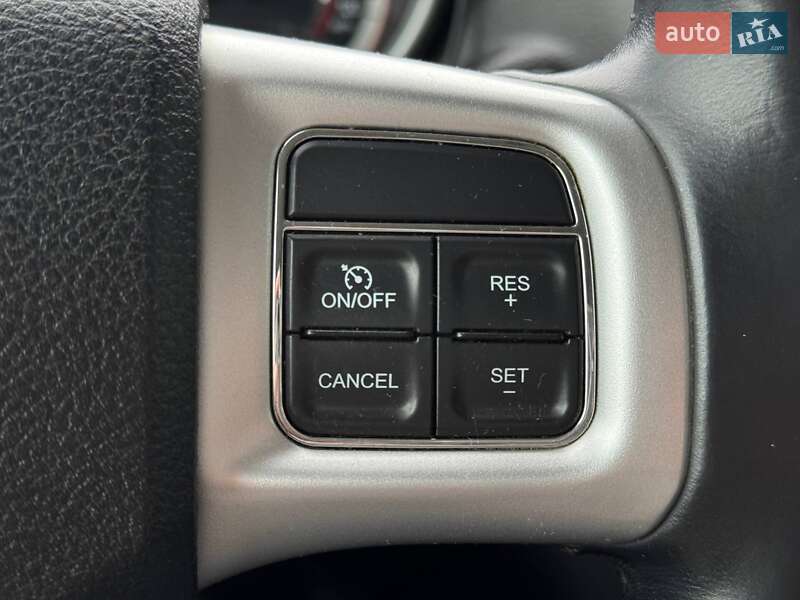 Внедорожник / Кроссовер Dodge Journey 2017 в Ровно