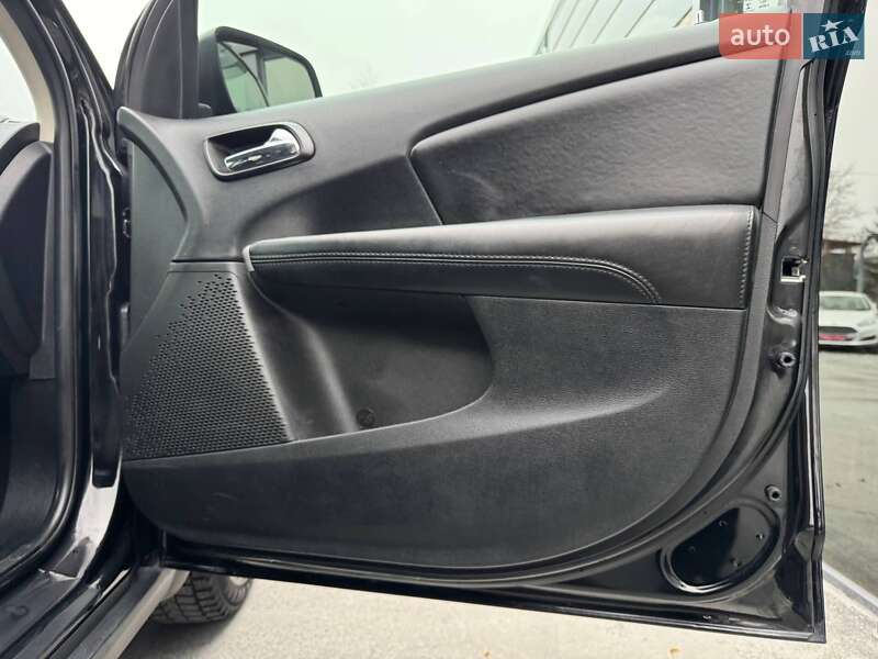 Внедорожник / Кроссовер Dodge Journey 2017 в Ровно