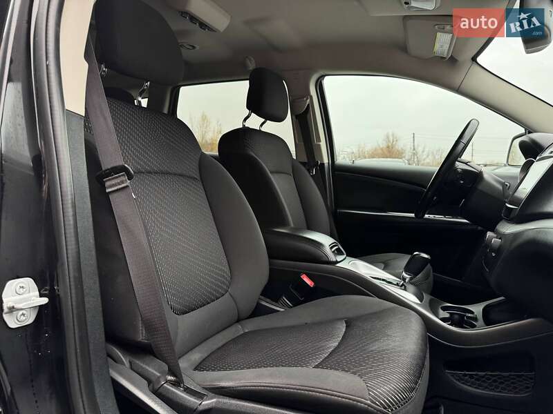 Внедорожник / Кроссовер Dodge Journey 2017 в Ровно