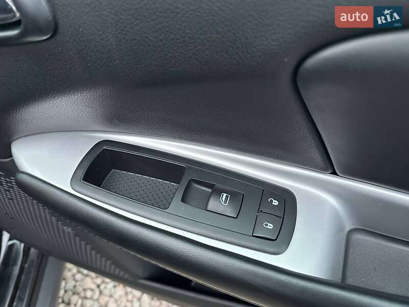 Позашляховик / Кросовер Dodge Journey 2016 в Одесі