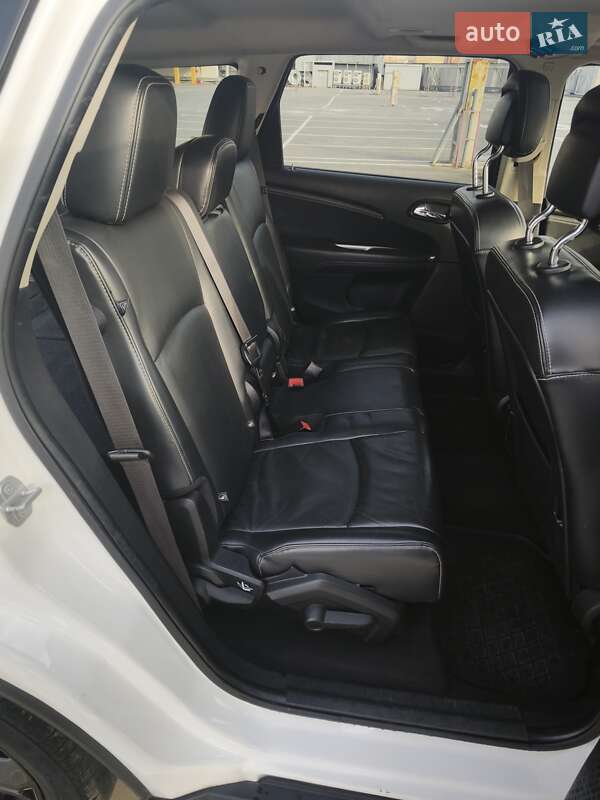 Позашляховик / Кросовер Dodge Journey 2018 в Києві