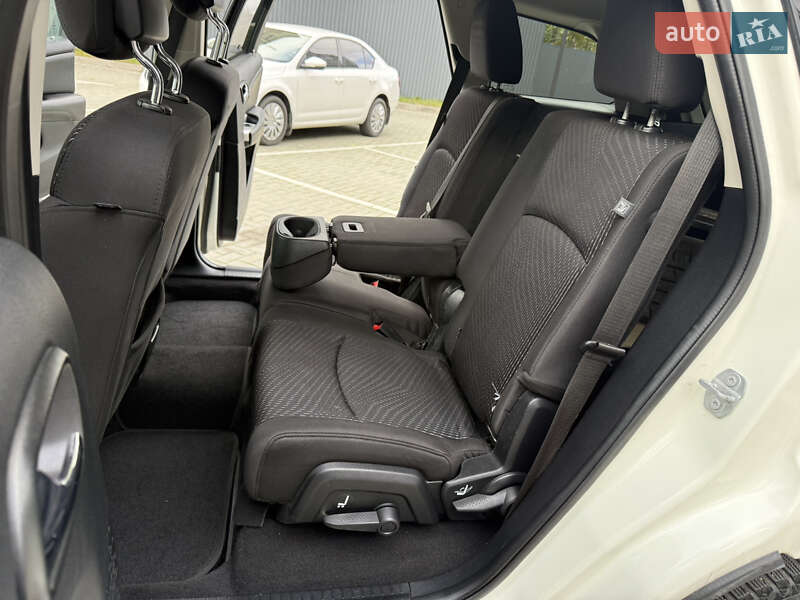 Позашляховик / Кросовер Dodge Journey 2018 в Житомирі фото 31 Позашляховик / Кросовер Dodge Journey 2018 в Житомирі