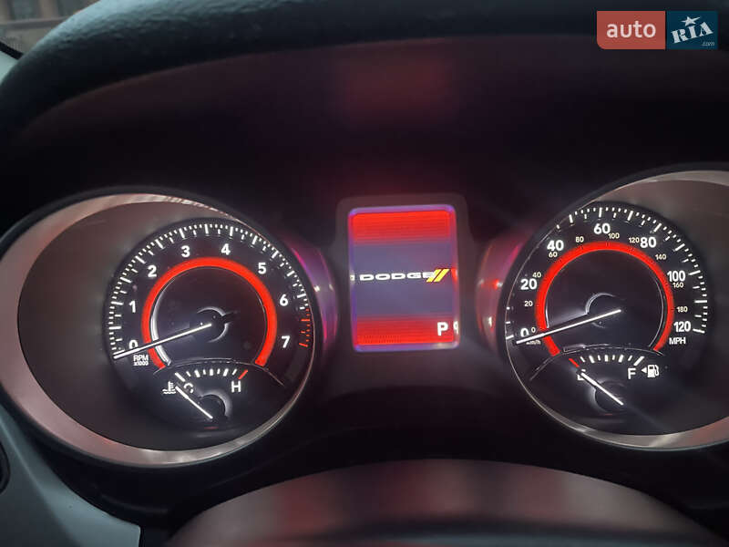 Позашляховик / Кросовер Dodge Journey 2012 в Харкові